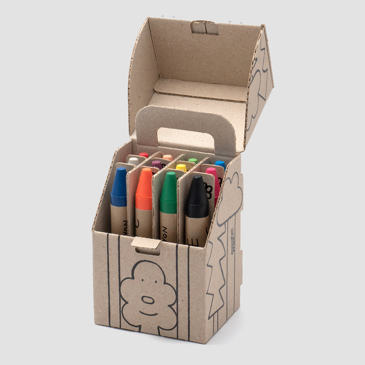 DOONA'S MAGIC CRAYONS by Woset