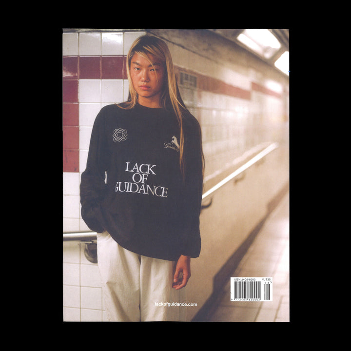 MACGUFFIN MAGAZINE Nº16 THE MIRROR by MacGuffin Magazine