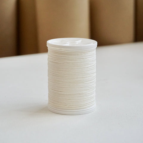 Spool of 18/3 linen thread, Natural